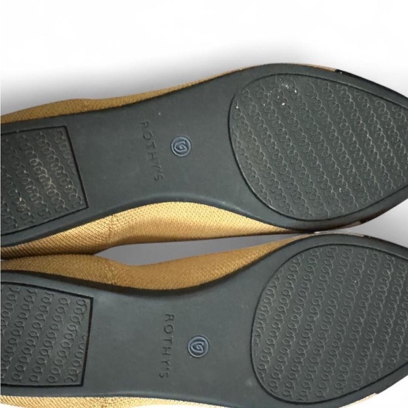 Rothy's The Point Dune Cap Toe Flats - Retired Design- size 8.5 - Picture 7 of 8